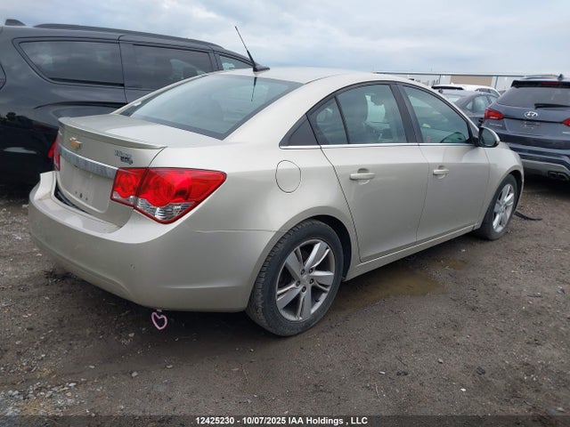 1G1P75SZ3E7305289 Chevrolet luz