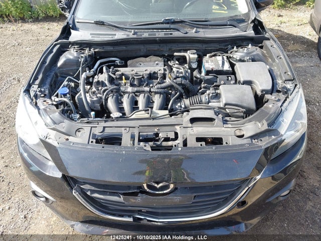 3MZBM1L72FM132482 Mazda pe