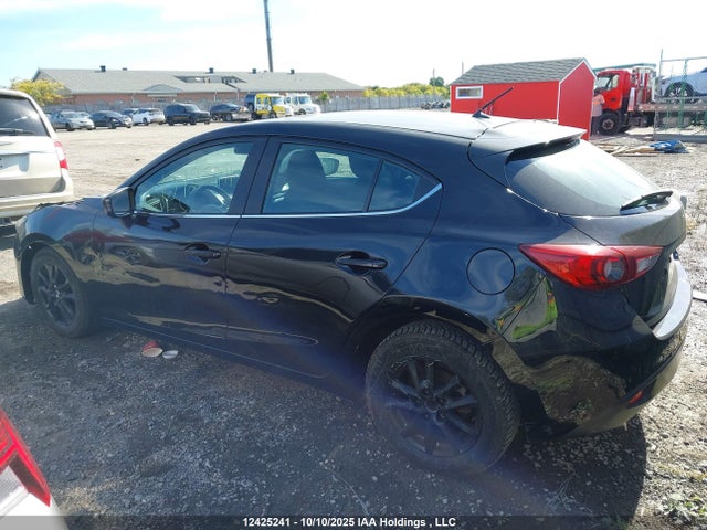 3MZBM1L72FM132482 Mazda pe