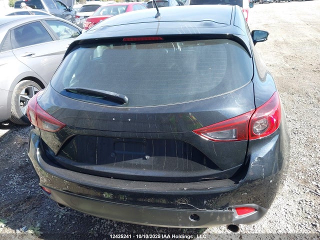 3MZBM1L72FM132482 Mazda pe