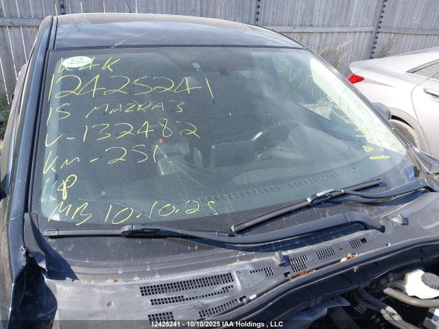 3MZBM1L72FM132482 Mazda pe