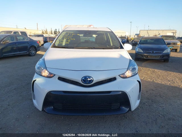 JTDZN3EUXJJ076181 Toyota PRIUS V