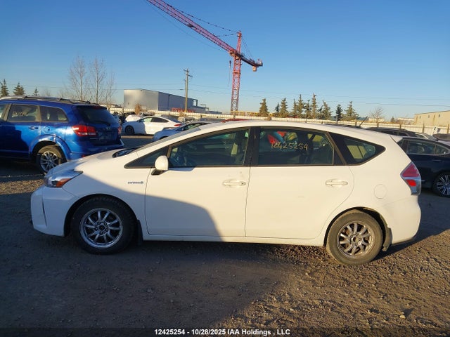 JTDZN3EUXJJ076181 Toyota PRIUS V