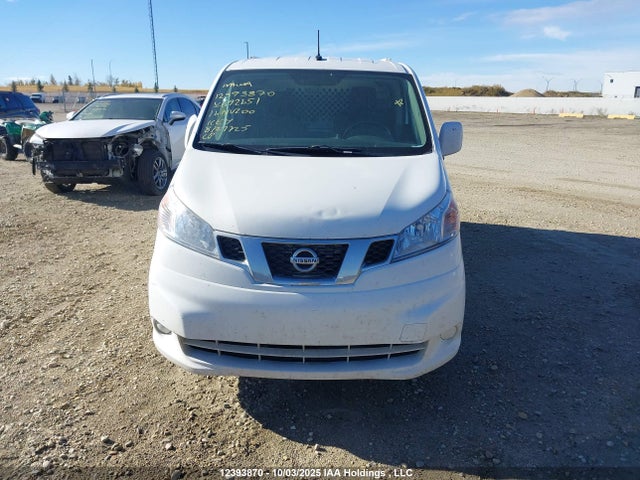 3N6CM0KNXGK692651 Nissan 2016