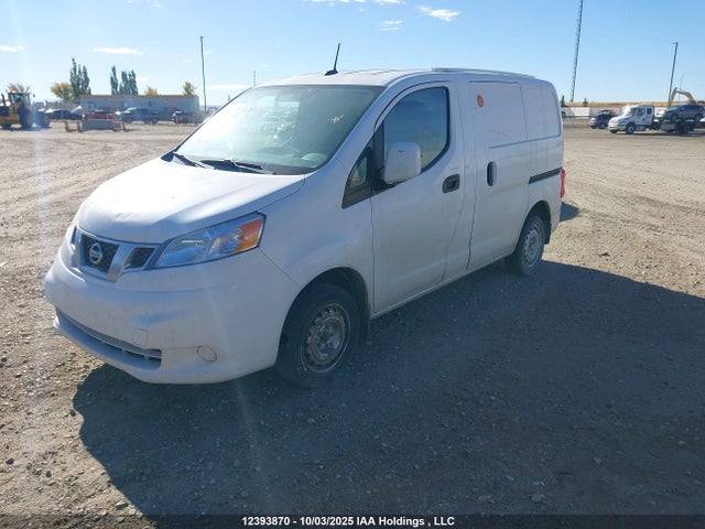 3N6CM0KNXGK692651 Nissan 2016