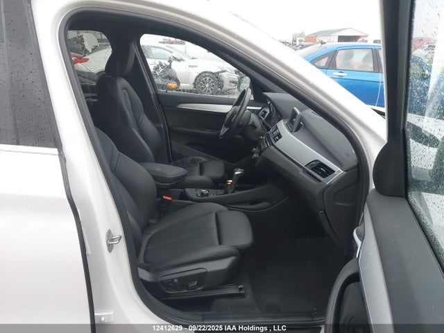 BMW X1 2017 WBXHT3C32H5F78896 Image 5
