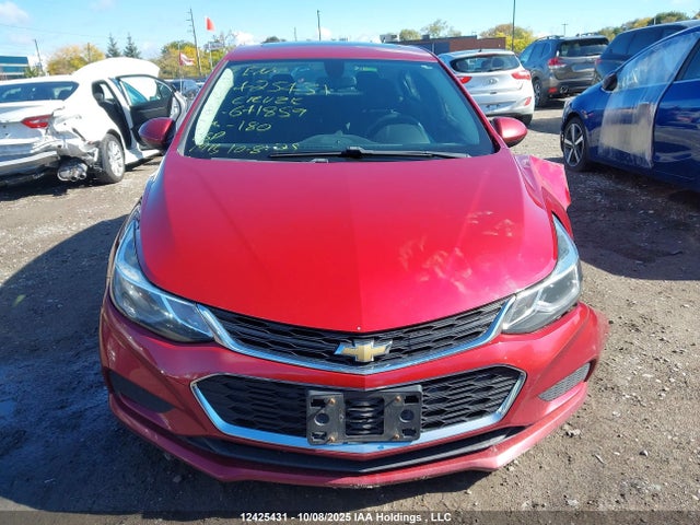 2018 Chevrolet Cruze Lt მანქანა იყიდება აუქციონზე, vin: 3G1BE6SM2JS641859, აუქციონის ნომერი: 12425431