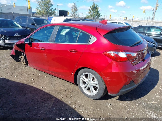 2018 Chevrolet Cruze Lt მანქანა იყიდება აუქციონზე, vin: 3G1BE6SM2JS641859, აუქციონის ნომერი: 12425431