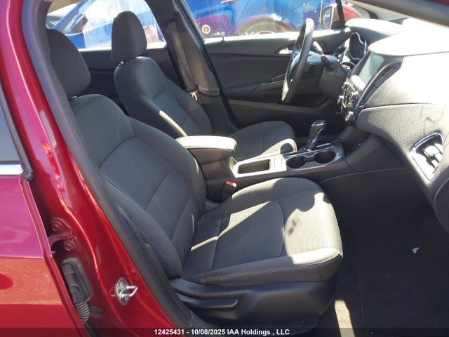 2018 Chevrolet Cruze Lt მანქანა იყიდება აუქციონზე, vin: 3G1BE6SM2JS641859, აუქციონის ნომერი: 12425431