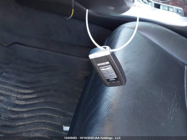 Acura j35y6 2015 19UUB3F75FA803697 Image 11