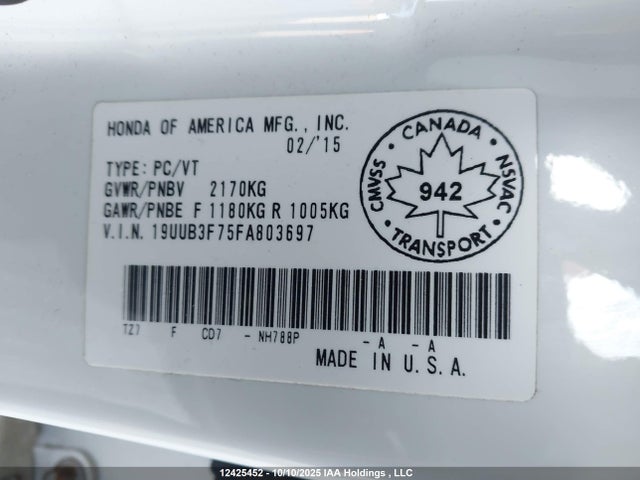 Acura j35y6 2015 19UUB3F75FA803697 Image 9