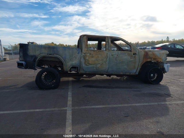 1GT49LEY6MF223198 GMC SIERRA 2500HD