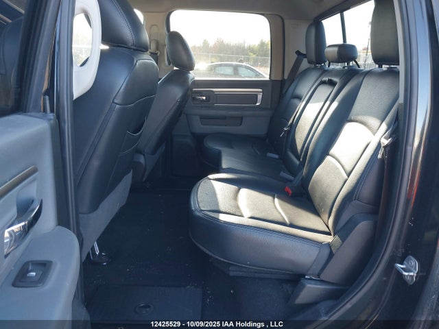 12425529 :رقم المزاد ، 1C6RR7LM4JS289210 vin ، 2018 Ram 1500 Slt مزاد بيع