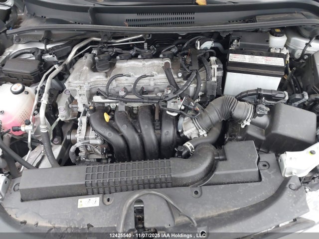 12425540 :رقم المزاد ، 5YFBPMBEXNP304860 vin ، 2022 Toyota Corolla Le مزاد بيع