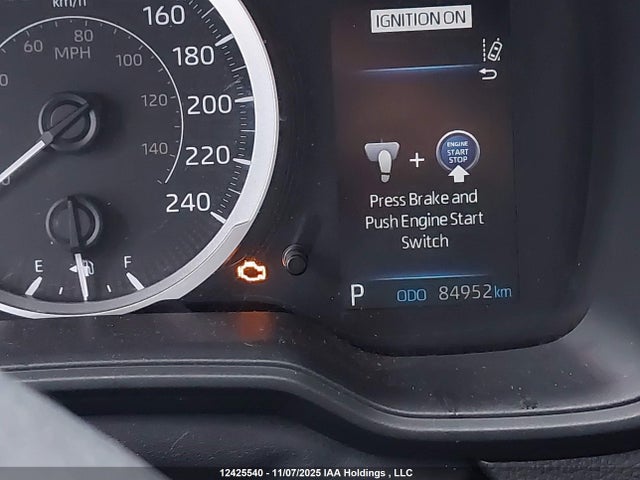 12425540 :رقم المزاد ، 5YFBPMBEXNP304860 vin ، 2022 Toyota Corolla Le مزاد بيع