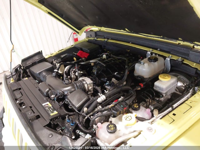1C4HJXEG5PW628030 Jeep Wrangler Sahara