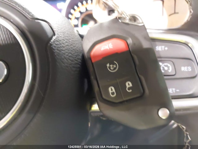 1C4HJXEG5PW628030 Jeep Wrangler Sahara