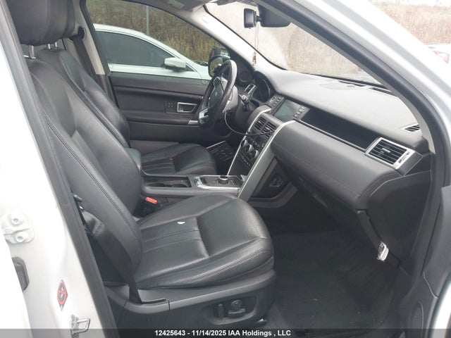 SALCR2BG8HH676596 Land Rover Discovery Sport Hse