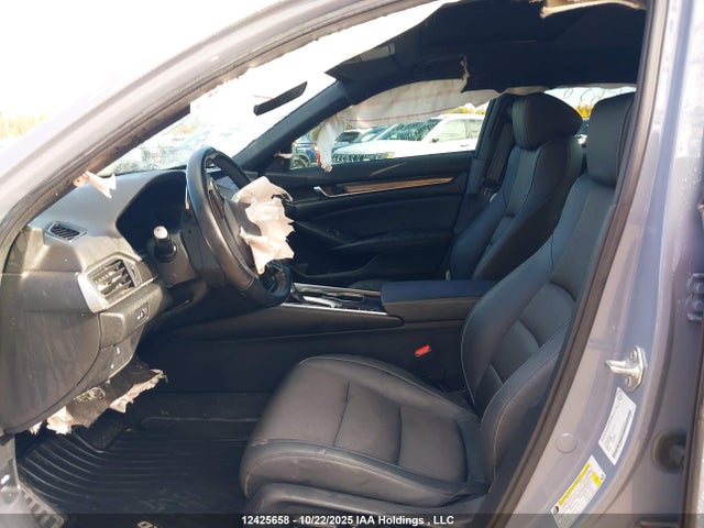 1HGCV1F38NA800540 Honda Accord Sport