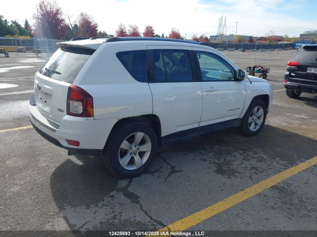 Продажа на аукционе авто 2016 Jeep Compass, vin: 1C4NJDAB0GD771846, номер лота: 12425693