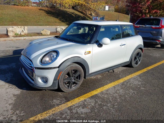 Mini Hardtop 2015 WMWXM5C57F3A97244 Image 2