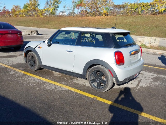 Mini Hardtop 2015 WMWXM5C57F3A97244 Image 3