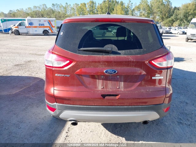 1FMCU0GXXFUA70249 Ford 2015