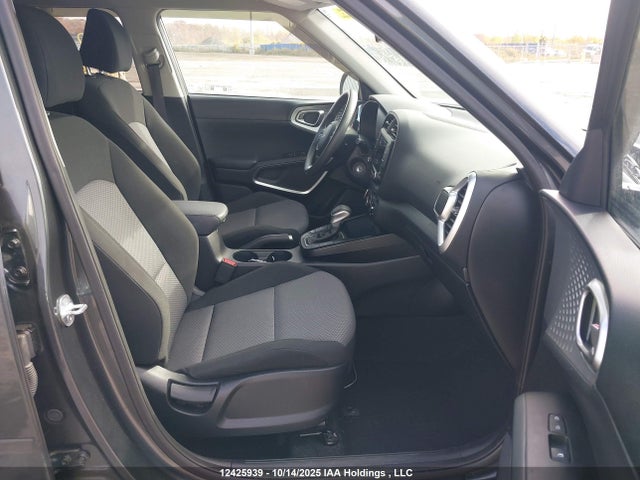 KNDJ23AU7R7898683 KIA 2024