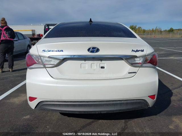 Hyundai dohc mpi theta ii 2015 KMHEC4A46FA120440 Image 16