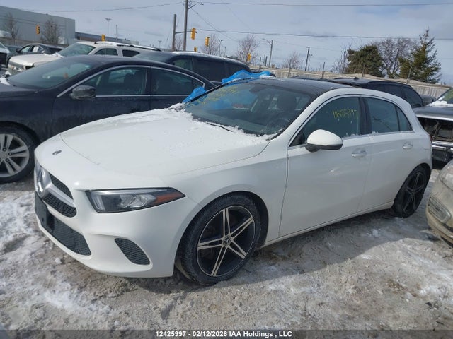 Mercedes-Benz A 250 4matic 2019 WDD3F4HB3KJ071978 Image 14