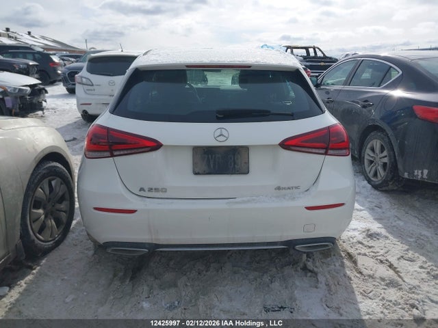 Mercedes-Benz A 250 4matic 2019 WDD3F4HB3KJ071978 Image 16