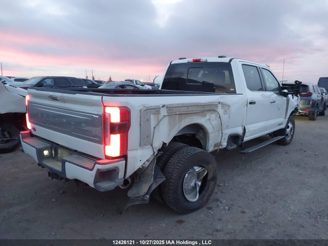 Продаж на аукціоні авто 2023 Ford F-350 Platinum, vin: 1FT8W3DT8PED90401, номер лоту: 12426121