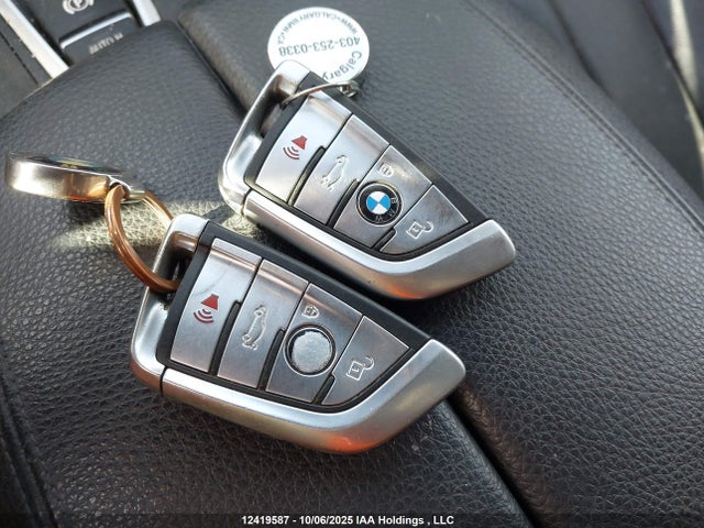 BMW X5 2015 5UXKR6C5XF0J75923 Image 11