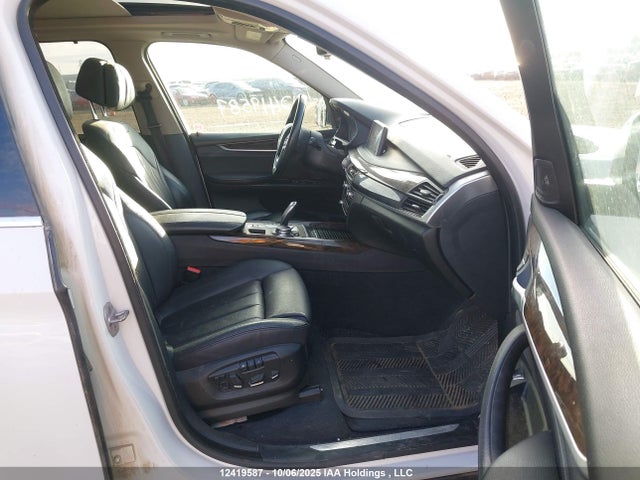 BMW X5 2015 5UXKR6C5XF0J75923 Image 5