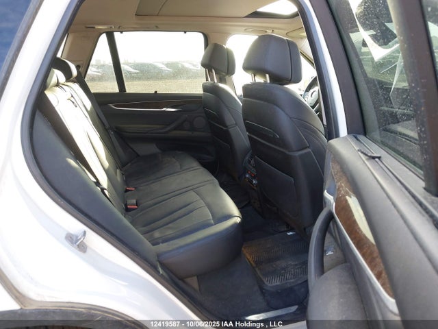 BMW X5 2015 5UXKR6C5XF0J75923 Image 8