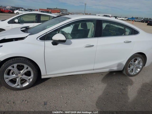 1G1BF5SMXJ7154916 Chevrolet Cruze Premier