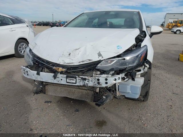 1G1BF5SMXJ7154916 Chevrolet Cruze Premier