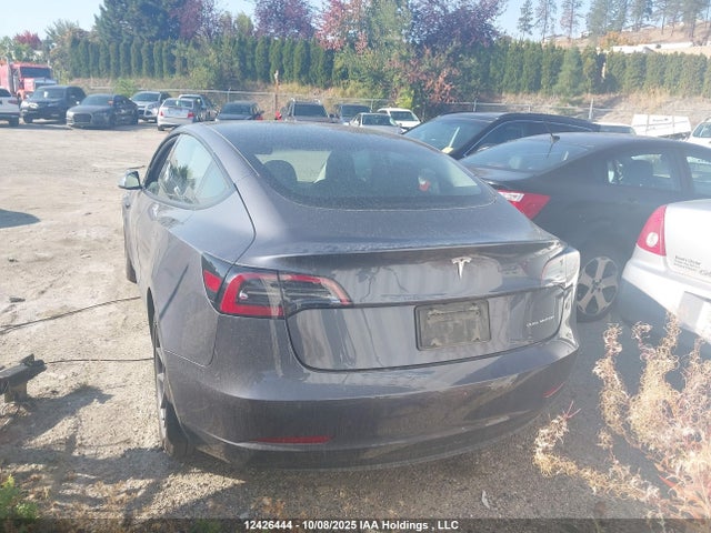5YJ3E1EB2PF677710 Tesla MODEL 3