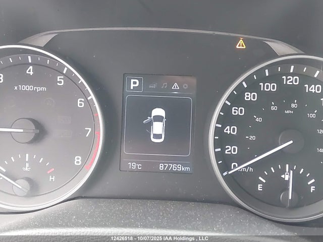 KMHD84LF3HU300388 Hyundai Elantra