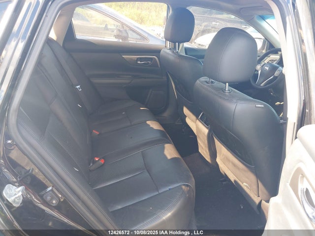 1N4AL3AP0EN260570 Nissan 2014
