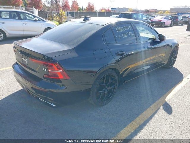 Volvo S60 T6 2020 7JRA22TM6LG065716 Image 4