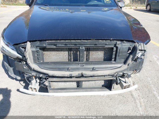 Volvo S60 T6 2020 7JRA22TM6LG065716 Image 6