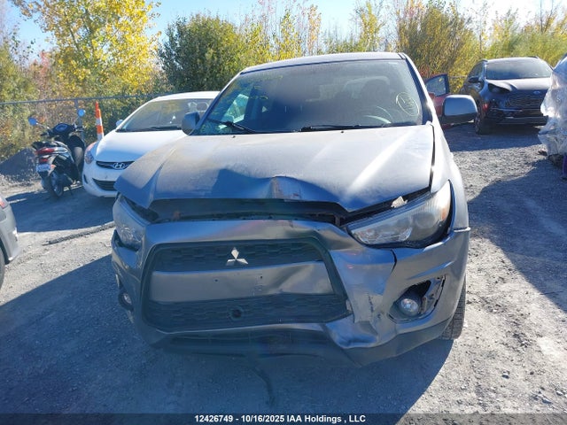 4A4AJ3AUXFE601490 Mitsubishi RVR