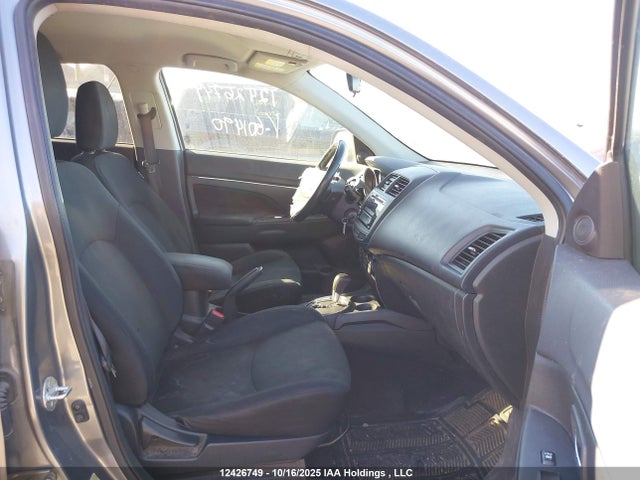 4A4AJ3AUXFE601490 Mitsubishi RVR