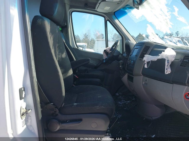 12426845 :رقم المزاد ، WD3BE7DD9GP329257 vin ، 2016 Mercedes-benz Sprinter 2500 Standard Roof مزاد بيع