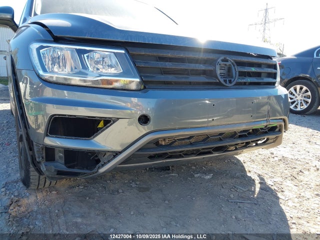 3VV2B7AX6LM102851 Volkswagen Tiguan