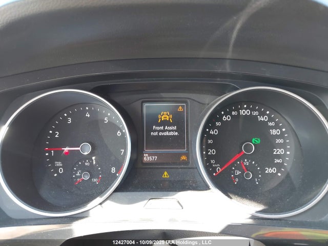 3VV2B7AX6LM102851 Volkswagen Tiguan