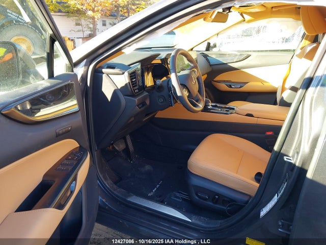 2025 Lexus Nx 350h 350h მანქანა იყიდება აუქციონზე, vin: 2T2GKCEZ0SC052394, აუქციონის ნომერი: 12427086