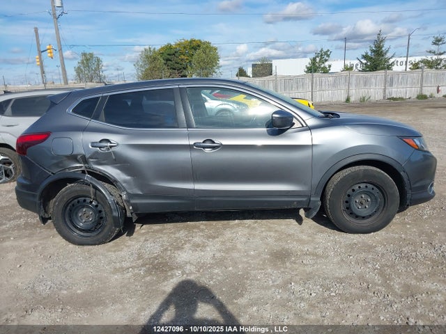 JN1BJ1CR9KW353457 Nissan 2019