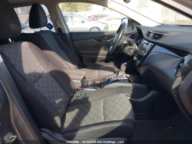 JN1BJ1CR9KW353457 Nissan 2019